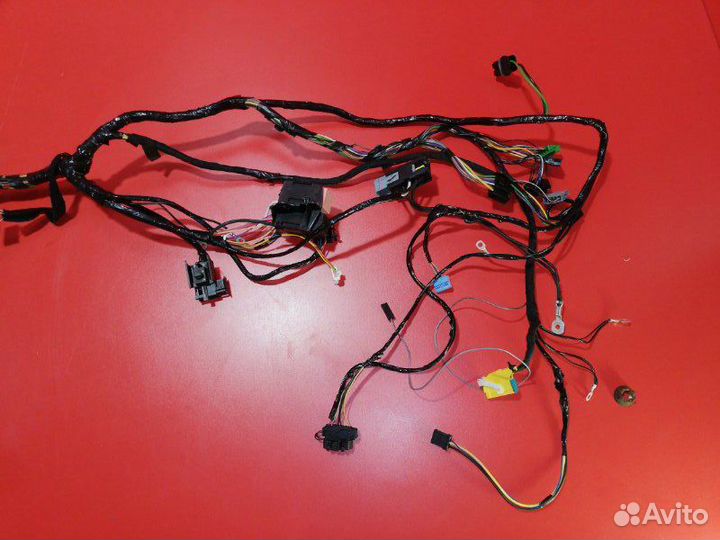 Проводка салона Renault Logan LS1Y K4M 2010