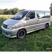 Toyota Granvia 3.0 AT, 2000, 320 000 км, с пробегом, цена 830 000 руб.