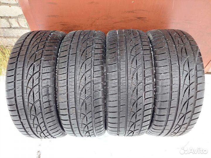 Hankook Winter I'Cept Evo 215/45 R17 91V