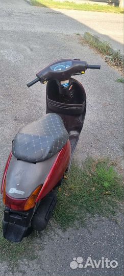 Скутер honda lead