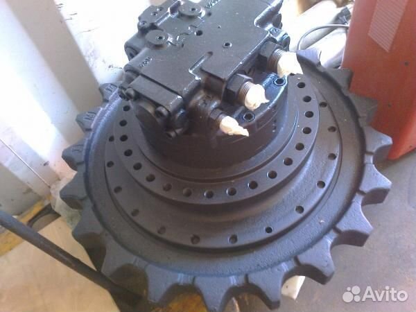 Бортовой редуктор Хитачи / Hitachi Zx670-3 с мотор