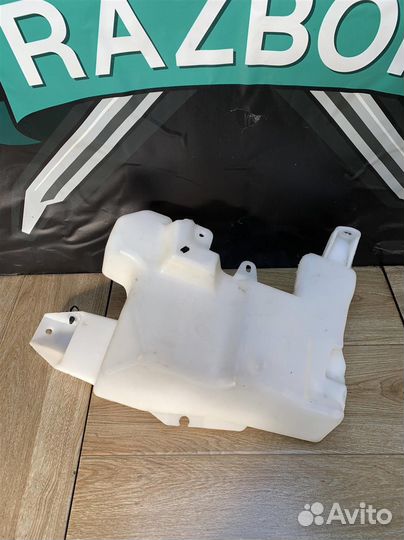 Бачок омывателя Nissan Qashqai J11