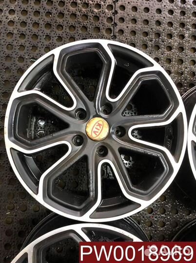 Диски R16 Kia Б/у Литые