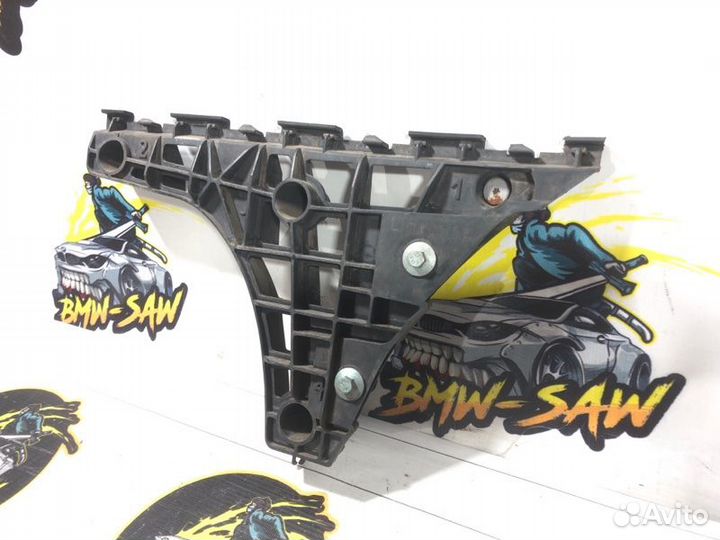 Кронштейн бампера задний правый Audi A4 B5 APS