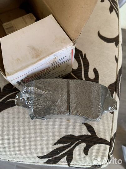 Продам накладки на киа рио, солярис