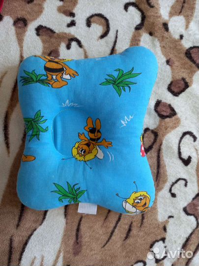 Подушка ортопедическая для новорожденного