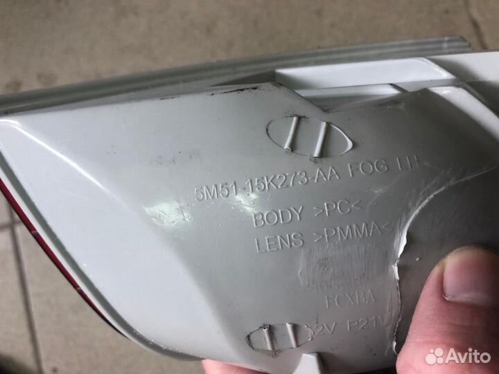 Фонарь задний левый нижний на форд фокус 2 хэтчб
