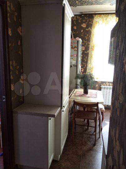 2-к. квартира, 52 м², 2/3 эт.