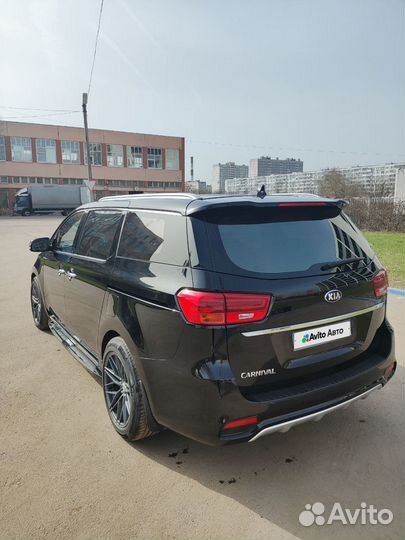 Kia Carnival 2.2 AT, 2020, 120 000 км