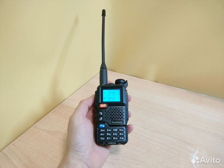 Рация Quansheng UV-5R Plus настроена на реку