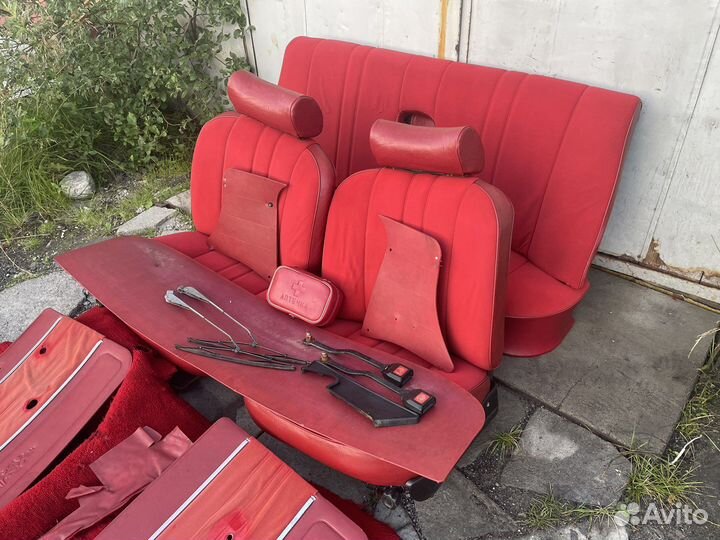 Малиновый салон ваз 2106 полный комплект