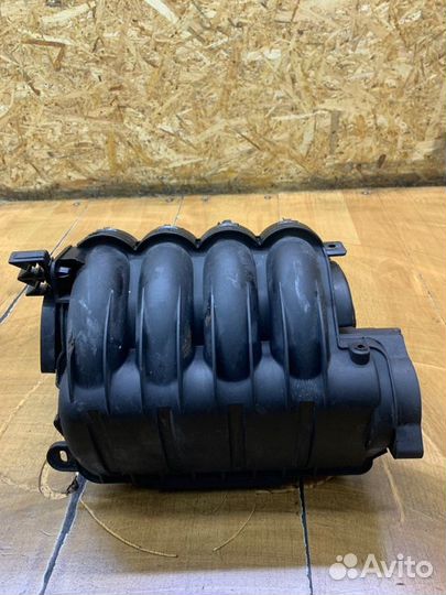 Коллектор впускной Peugeot 307 TU5JP4(NFU) 2004