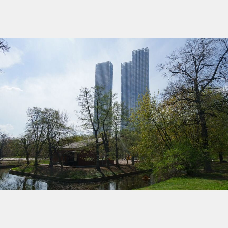 3-к. квартира, 105,8 м², 41/67 эт.