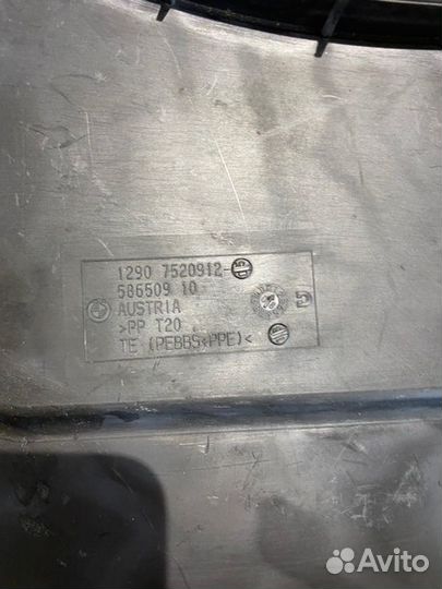 Крышка блока предохранителей Bmw 5 E60 N47D20 2Л