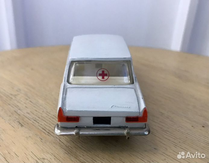 Модель 1 43 СССР Москвич 408 А1 Медпомощь