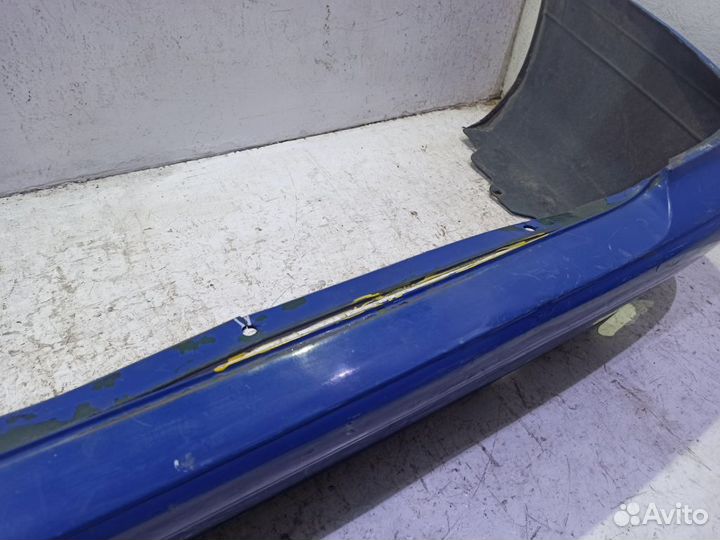 Бампер задний Ниссан