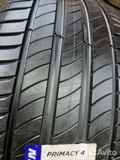 Michelin Primacy 4 235/60 R18 103V