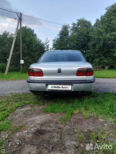 Opel Omega 2.0 AT, 1994, 255 000 км