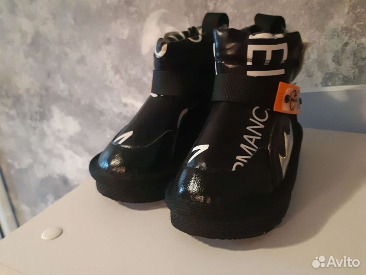 Горнолыжные ботинки детские