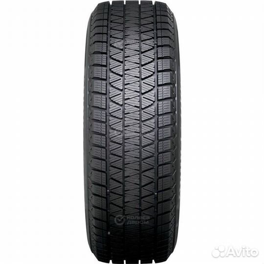 Bridgestone Blizzak DM-V3 215/65 R16 102S