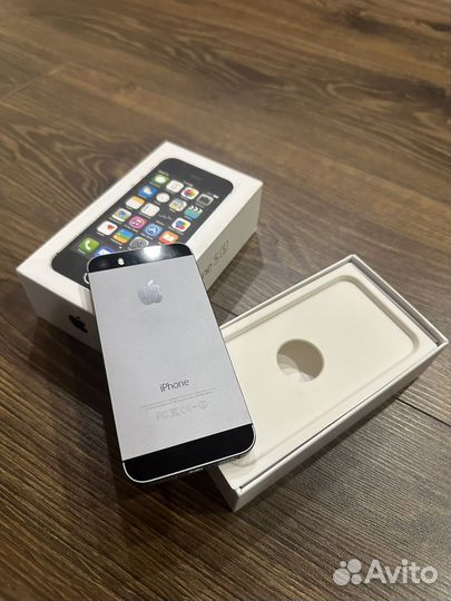 iPhone 5S, 32 ГБ