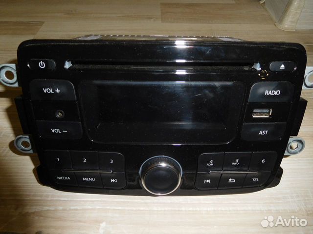 Магнитола Renault