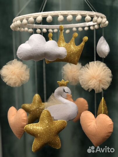 Мобиль на кроватку ручной работы