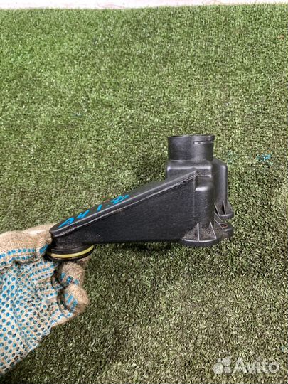 Клапан вентиляции картерных газов Audi A4, B5 1996