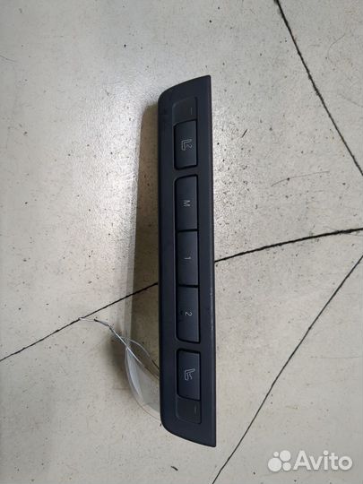 Кнопка обогрева сидений BMW 7 F01, 2012