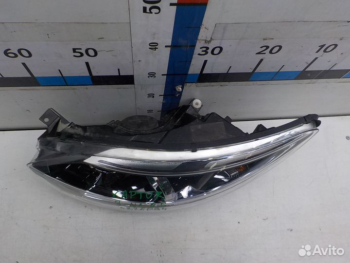 Фара левая Renault Captur/Kaptur