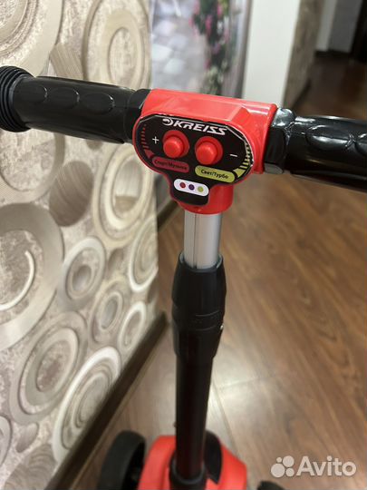 Самокат трехколесный kreiss с дымом