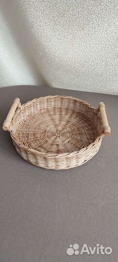 Корзинки, подносы