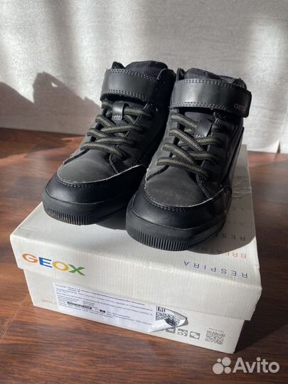 Демисезонные ботинки Geox 34