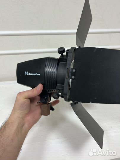 Студийная вспышка