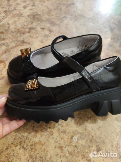Обувь для девочки