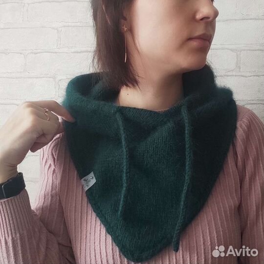 Капор из пуха норки с уголком