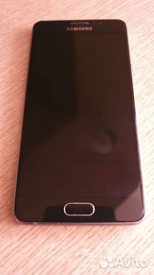 Телефон Samsung