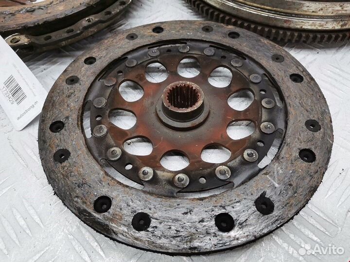 Маховик для Volkswagen Passat 5