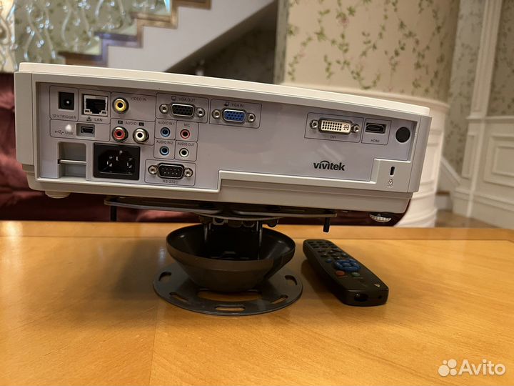 Проектор Vivitek D855ST