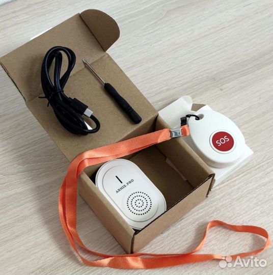 Кнопка вызова персонала и помощи инвалиду, пейджер