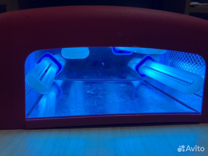 Лампа для маникюра и машинка для снятия гельлака