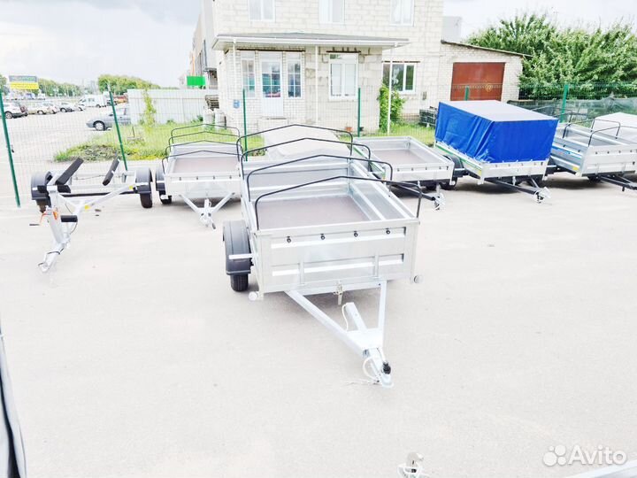 Прицеп на легковой автомобиль