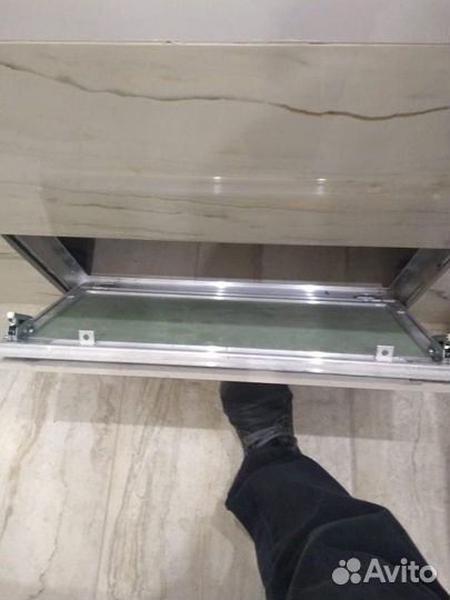 Установка монтаж люков скрытых сантехнических