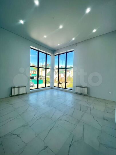 Свободного назначения, 450 м²