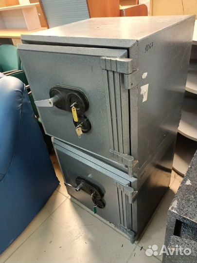 Сейф огнестойкий, двойной Б.У