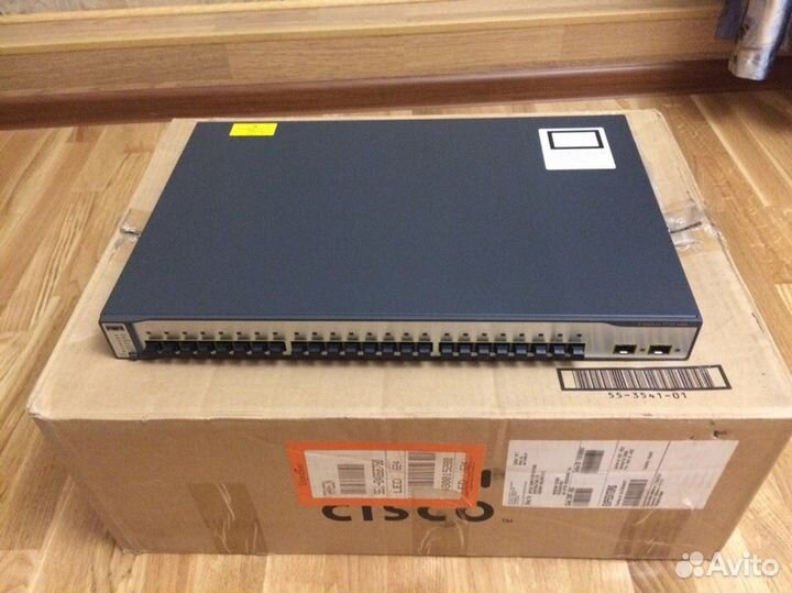 Cisco WS-C3750-24FS-S