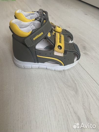 Сандалии для мальчика 23 размер