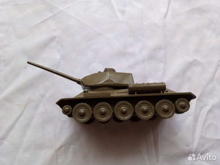 Танк. Т-34-85. Металл. СССР
