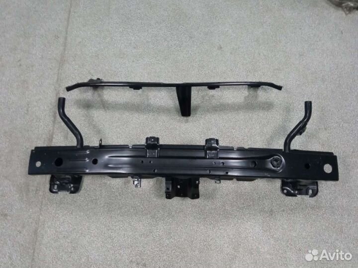 Усилитель передн. бампера Mitsubishi Lancer X 07