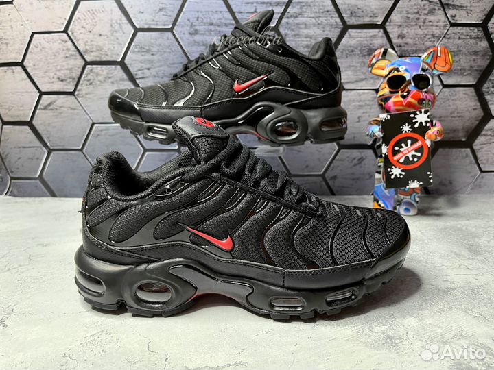 Кроссовки Nike air max tn plus красный свуш